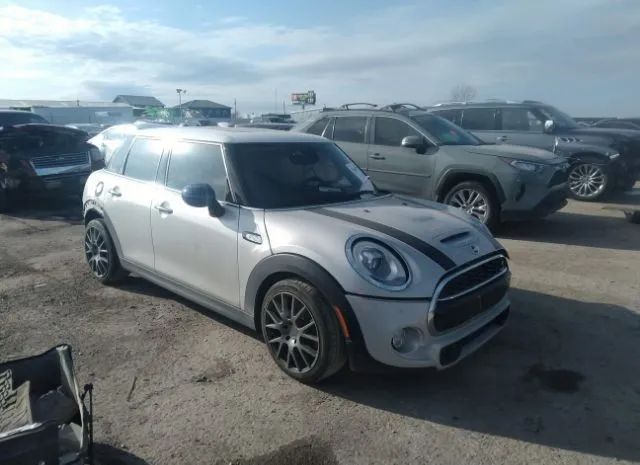 MINI HARDTOP 4 DOOR 2018 wmwxu3c53j2f51511