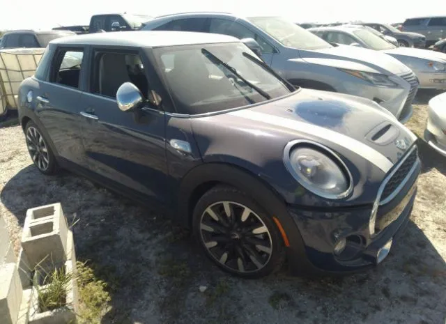 MINI COOPER HARDTOP 4 DOOR 2016 wmwxu3c54g2d31352