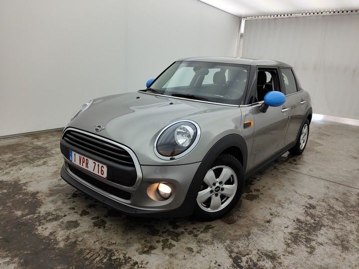 MINI 5D '14 2019 wmwxv11010tr20882