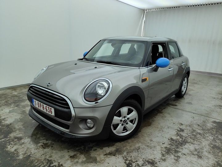 MINI 5D '14 2018 wmwxv11040tn63021