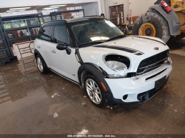 MINI COUNTRYMAN 2015 wmwzc5c57fwp42322