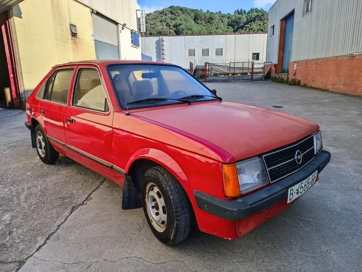 OPEL KADETT HATCHBACK 1984 wolo00044e2610054