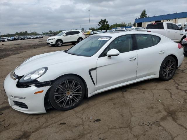 PORSCHE PANAMERA 2 2015 wp0aa2a70fl007126