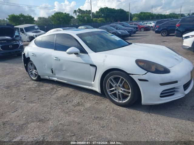 PORSCHE PANAMERA 2015 wp0aa2a73fl001692