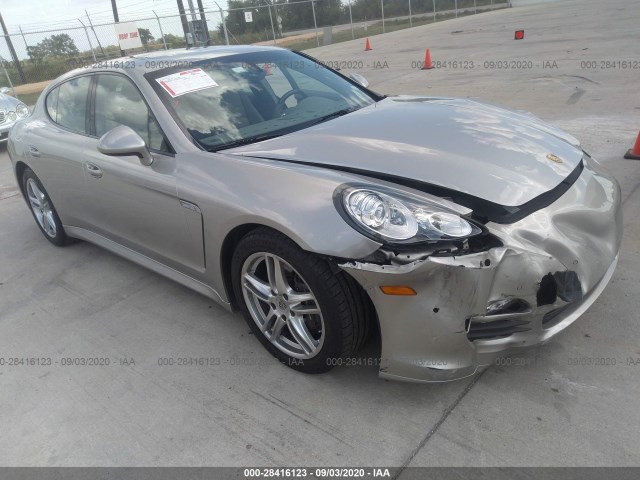 PORSCHE PANAMERA 2013 wp0aa2a74dl015789