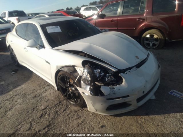 PORSCHE PANAMERA 2015 wp0aa2a77fl007348