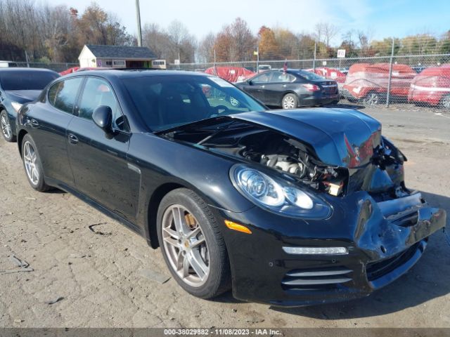 PORSCHE PANAMERA 2015 wp0aa2a7xfl006307