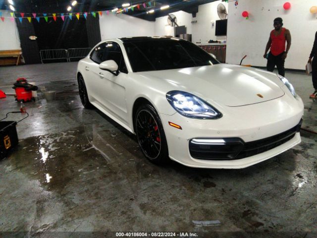 PORSCHE PANAMERA 2017 wp0af2a77hl151311