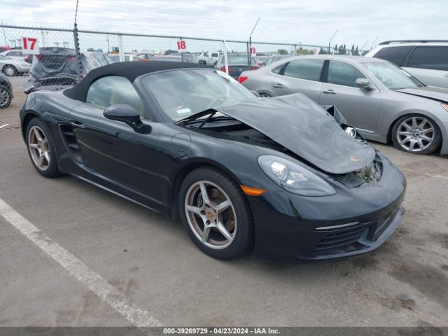 PORSCHE 718 BOXSTER 2017 wp0ca2a81hs221231