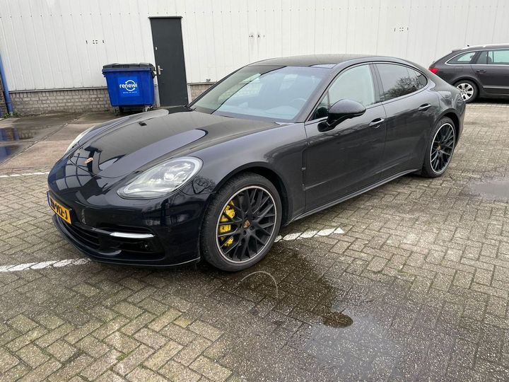 PORSCHE PANAMERA 2018 wp0zzz97zjl130892