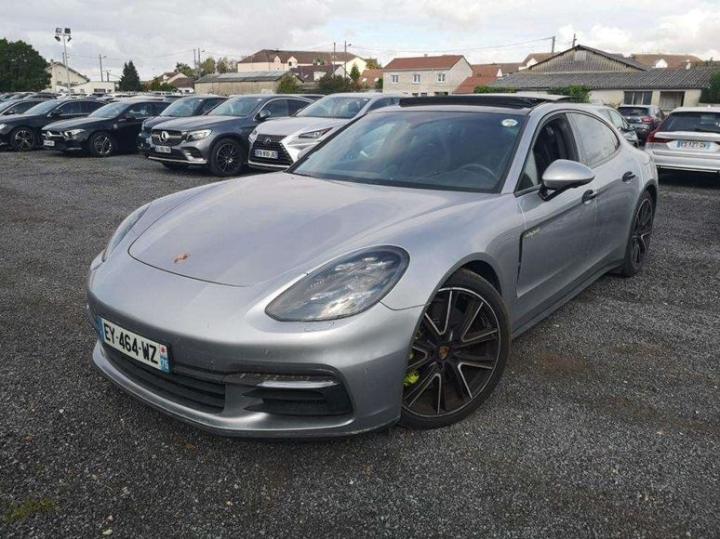 PORSCHE PANAMERA 2018 wp0zzz97zjl174161