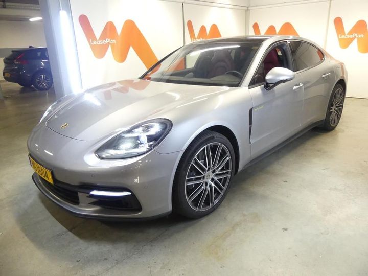 PORSCHE PANAMERA 4 E 2019 wp0zzz97zkl124855