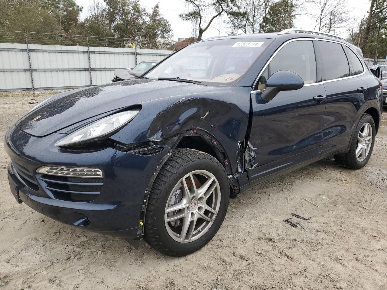 PORSCHE CAYENNE 2011 wp1aa2a20bla03459