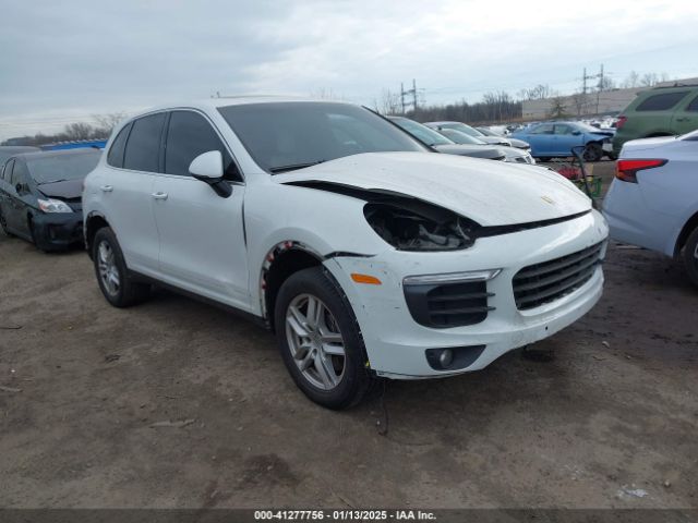 PORSCHE CAYENNE 2016 wp1aa2a20gla09317