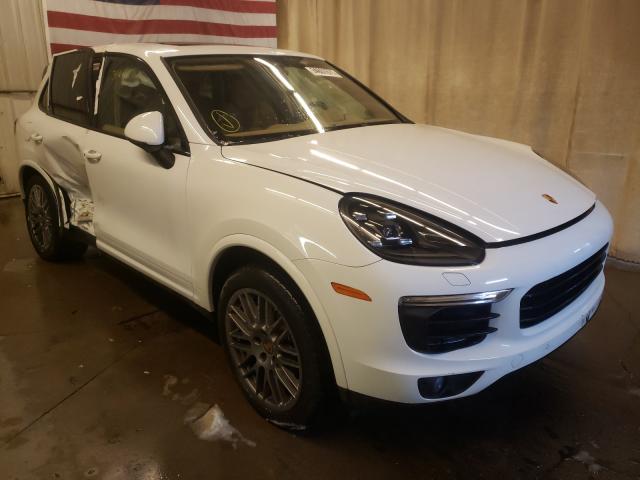 PORSCHE CAYENNE 2017 wp1aa2a20hka84395