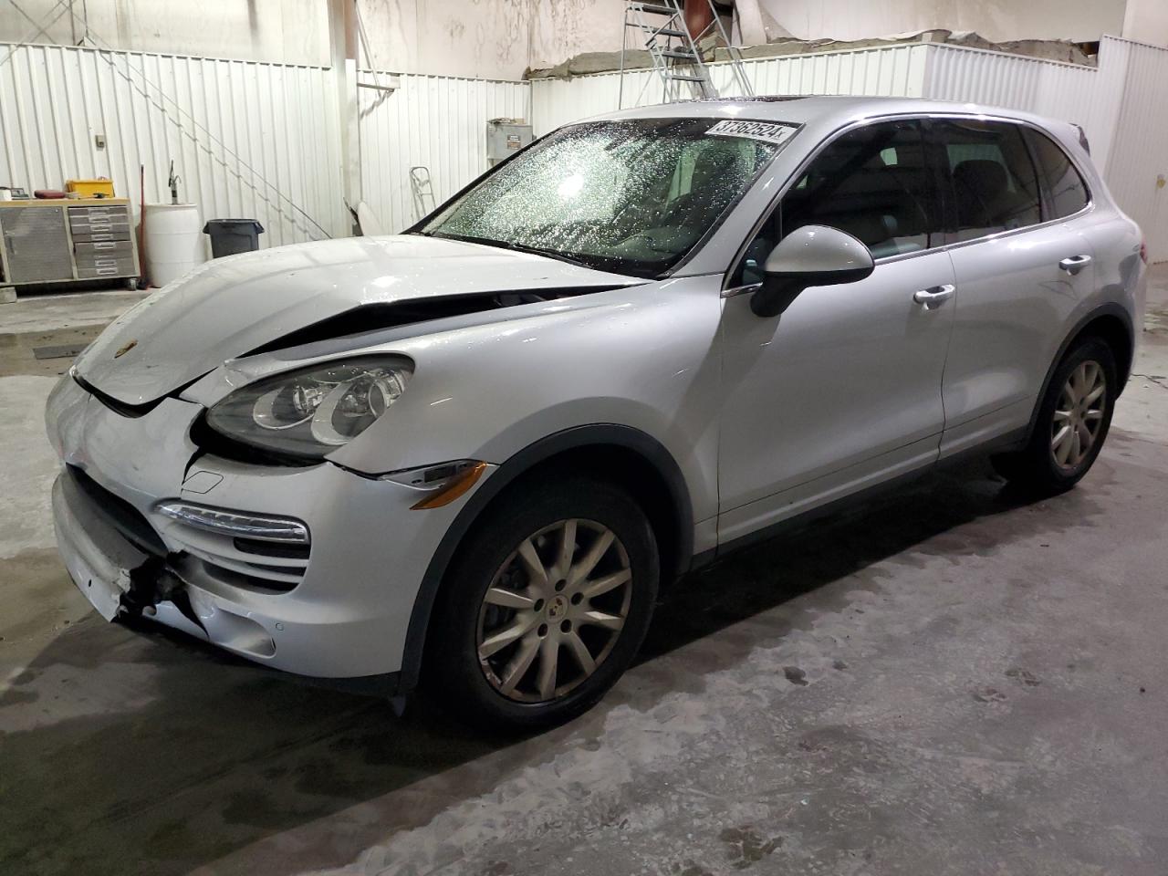 PORSCHE CAYENNE 2012 wp1aa2a21cla03665