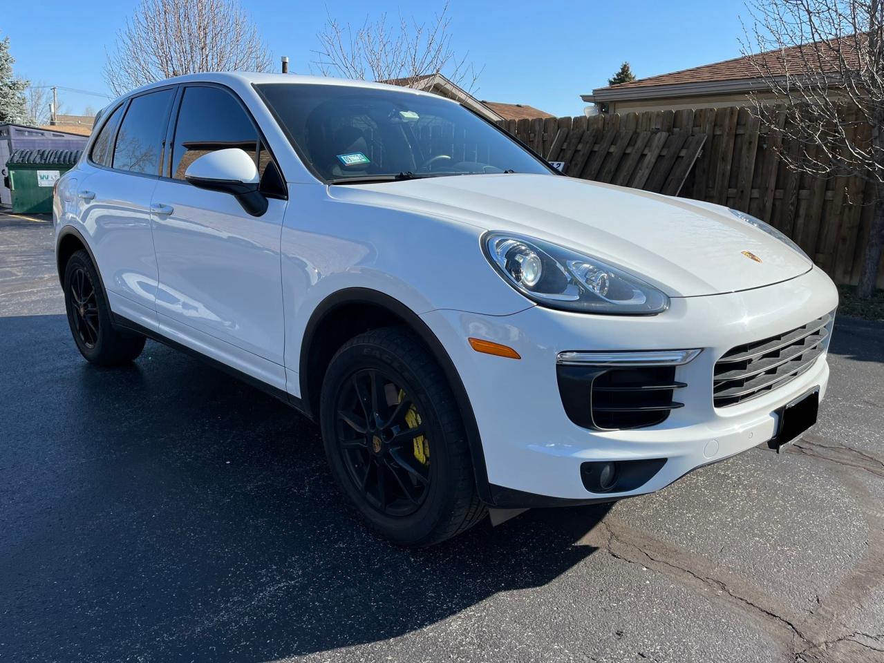 PORSCHE CAYENNE 2016 wp1aa2a21gka09638