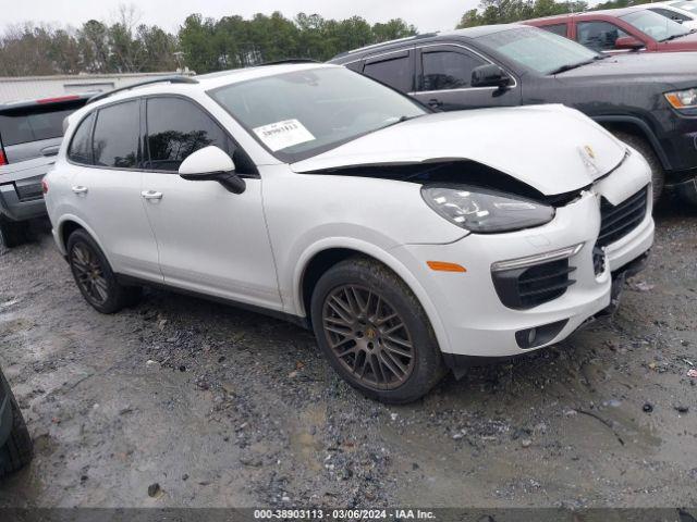 PORSCHE CAYENNE 2017 wp1aa2a21hka83501