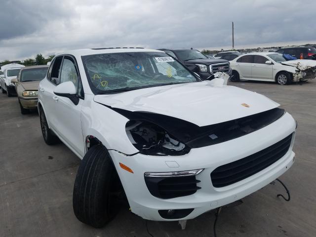 PORSCHE CAYENNE 2017 wp1aa2a21hka83661