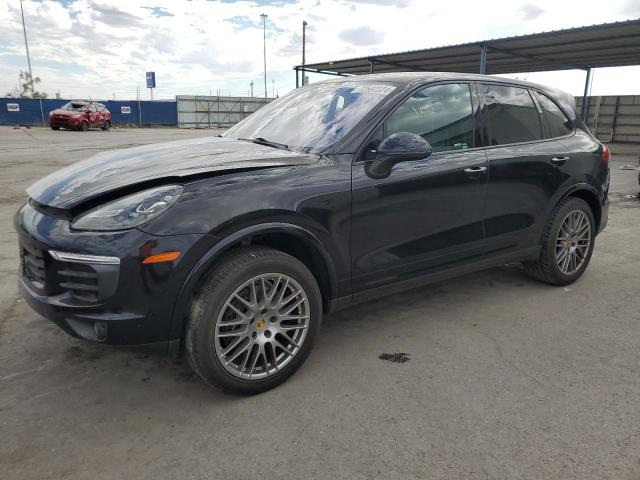 PORSCHE CAYENNE 2018 wp1aa2a21jka02566