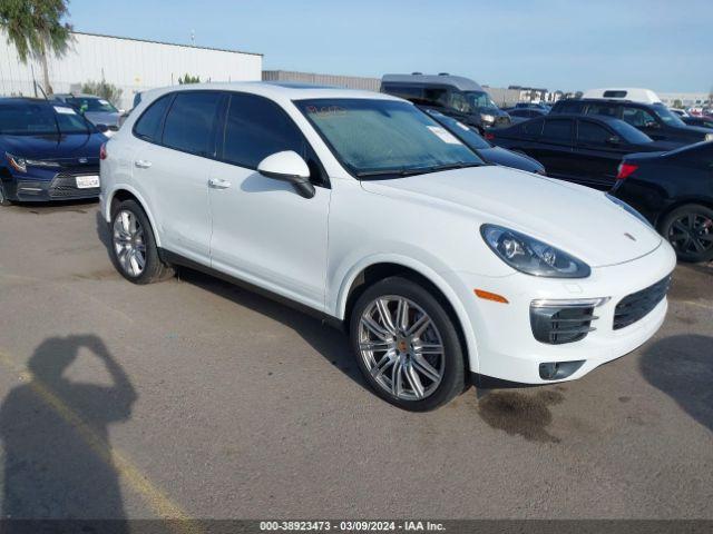 PORSCHE CAYENNE 2018 wp1aa2a21jka04494