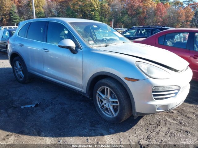 PORSCHE CAYENNE 2013 wp1aa2a22dla07046