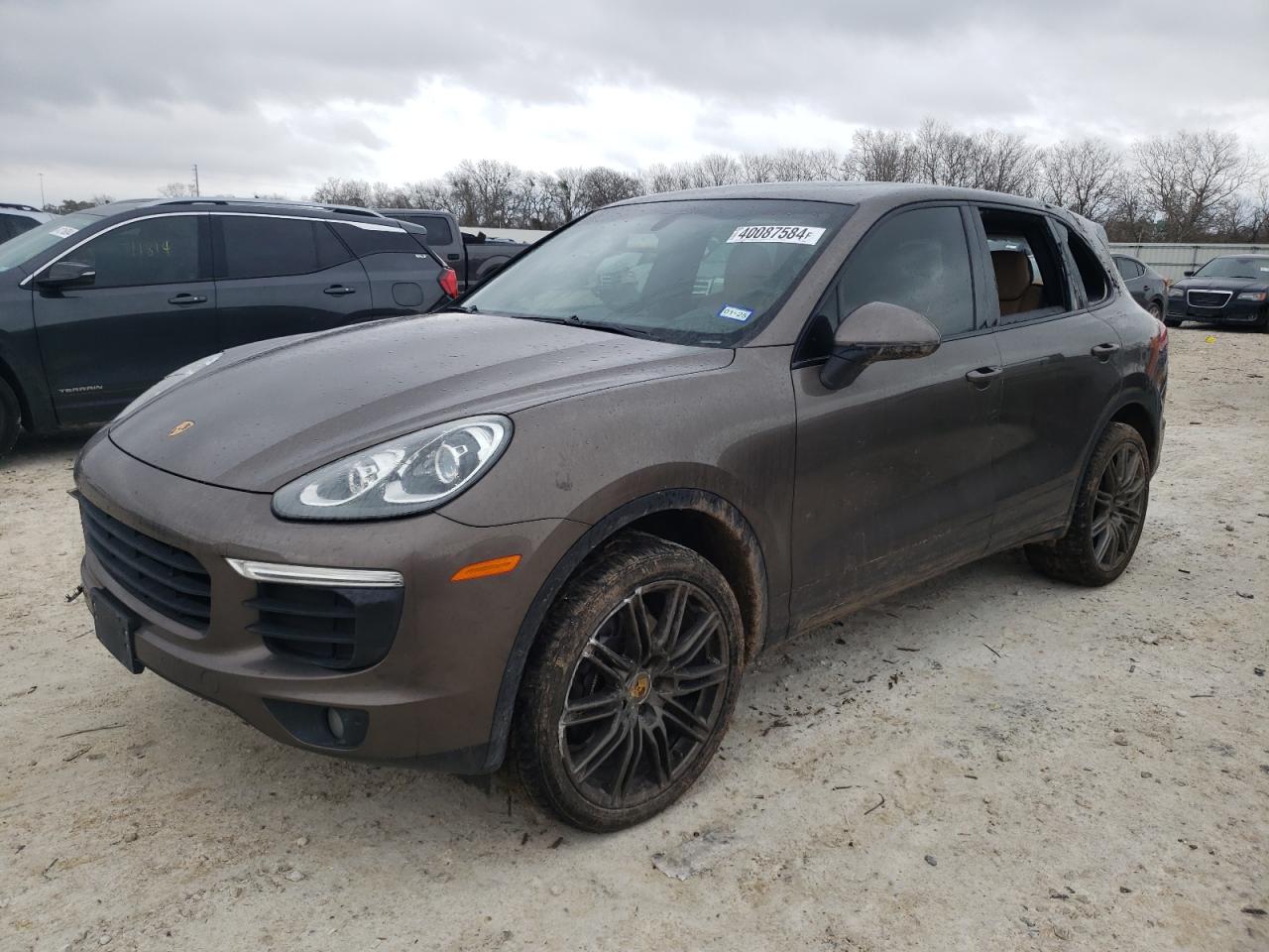 PORSCHE CAYENNE 2016 wp1aa2a22gka08806