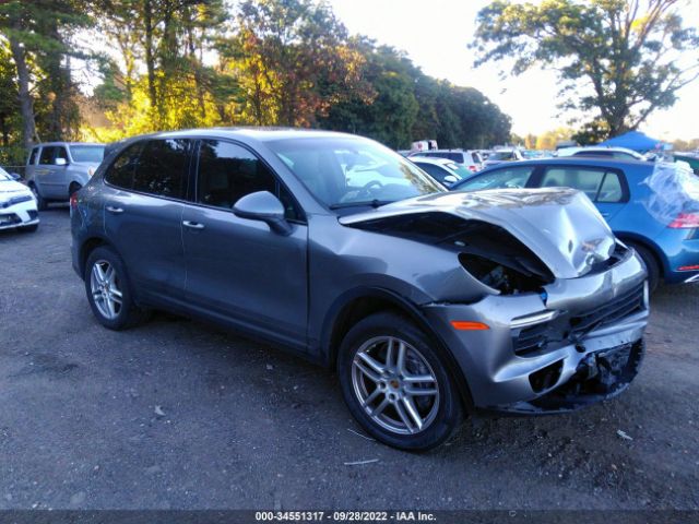 PORSCHE CAYENNE 2016 wp1aa2a22gka37092