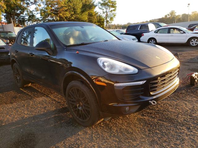 PORSCHE CAYENNE 2017 wp1aa2a22hka82163