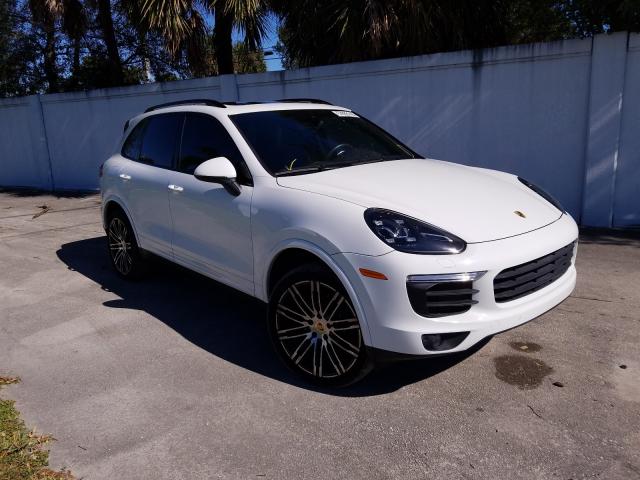 PORSCHE CAYENNE 2017 wp1aa2a22hka82731