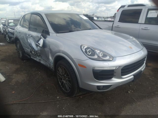 PORSCHE CAYENNE 2017 wp1aa2a22hka82972