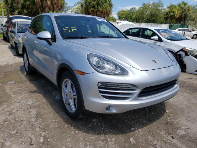 PORSCHE CAYENNE 2012 wp1aa2a23cla05868