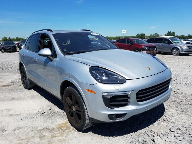 PORSCHE CAYENNE 2017 wp1aa2a23hka81670