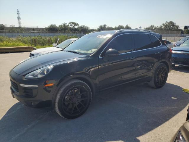 PORSCHE CAYENNE 2016 wp1aa2a24gla00880