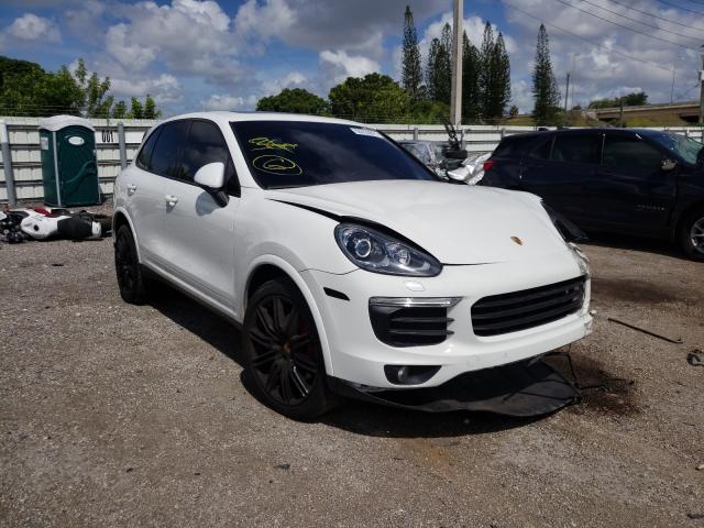 PORSCHE CAYENNE 2017 wp1aa2a24hka86117