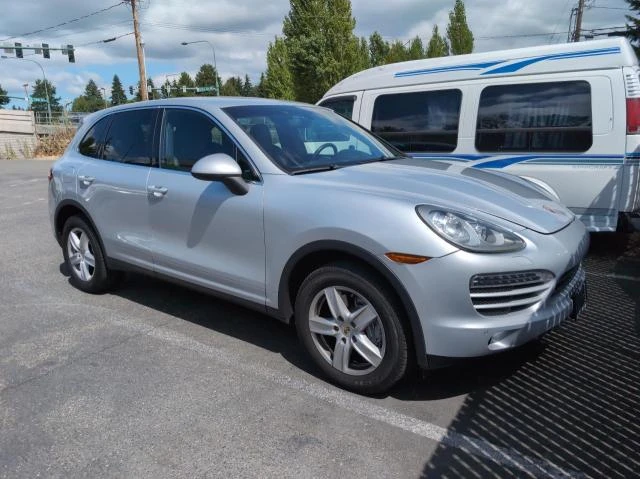 PORSCHE CAYENNE 2012 wp1aa2a25cla02390