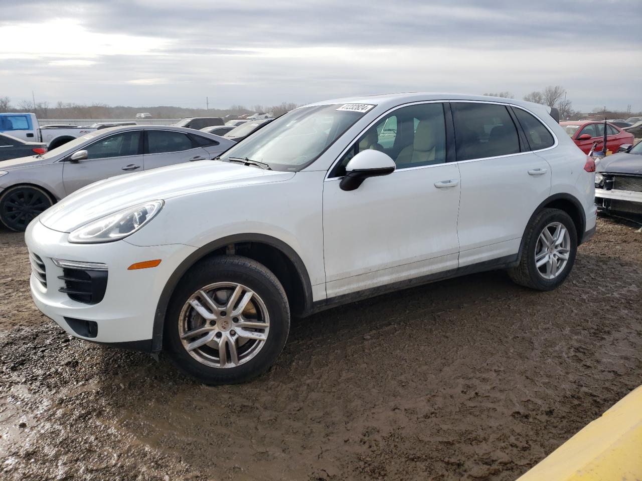 PORSCHE CAYENNE 2016 wp1aa2a25gla03710