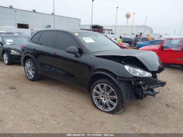 PORSCHE CAYENNE 2017 wp1aa2a25hka87938