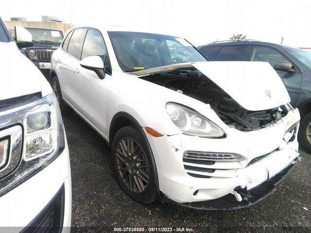 PORSCHE CAYENNE 2014 wp1aa2a26ela04586