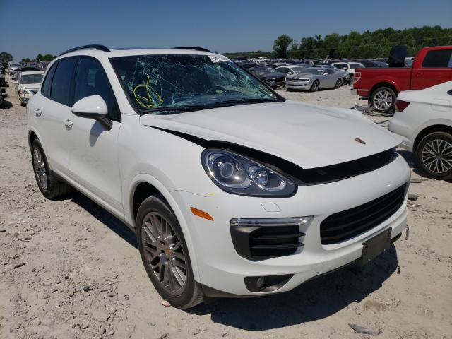 PORSCHE CAYENNE 2017 wp1aa2a26hka85857