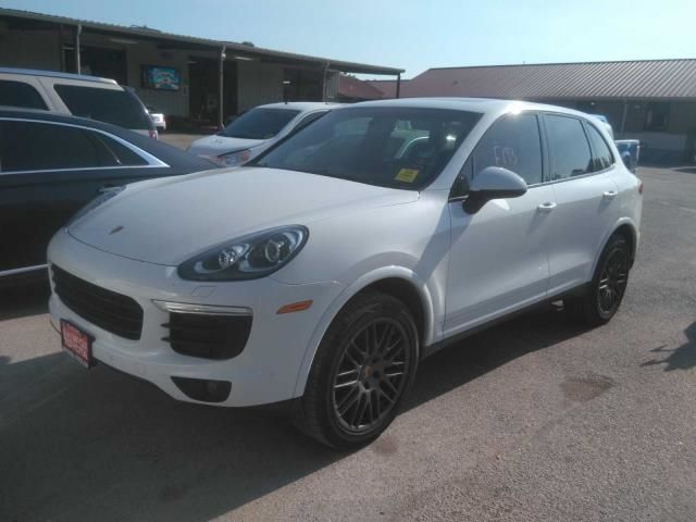 PORSCHE CAYENNE 2017 wp1aa2a26hka89861