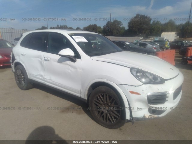 PORSCHE CAYENNE 2017 wp1aa2a26hka90203