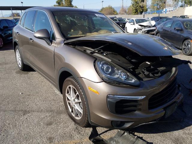 PORSCHE CAYENNE 2016 wp1aa2a27gka12575