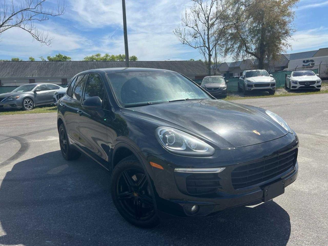 PORSCHE CAYENNE 2016 wp1aa2a27gla05703