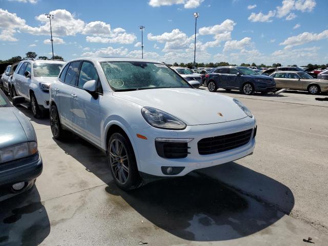 PORSCHE CAYENNE 2017 wp1aa2a27hka87410