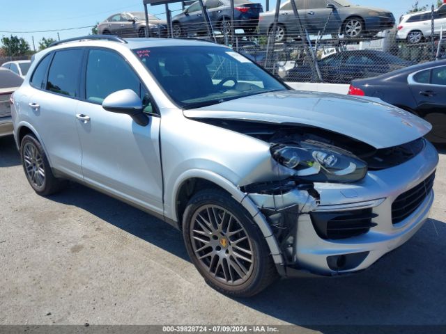 PORSCHE CAYENNE 2017 wp1aa2a27hka87651