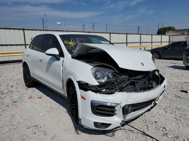 PORSCHE CAYENNE 2017 wp1aa2a27hka88119