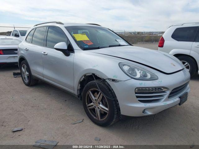 PORSCHE CAYENNE 2012 wp1aa2a28cla07387