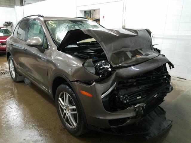 PORSCHE CAYENNE 2016 wp1aa2a28gka09247