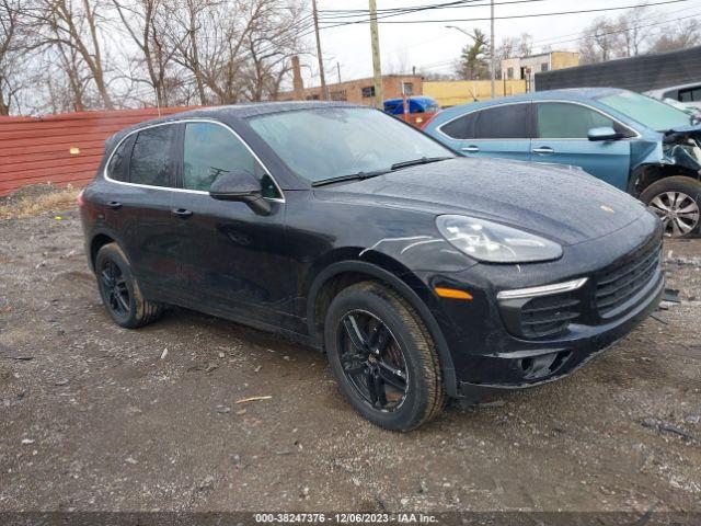 PORSCHE CAYENNE 2016 wp1aa2a28gla02387